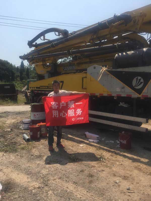 攪拌泵車(chē)施工