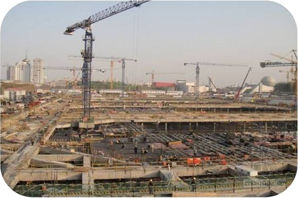 如何勘查工程現(xiàn)場？如何合理停放泵送設(shè)備